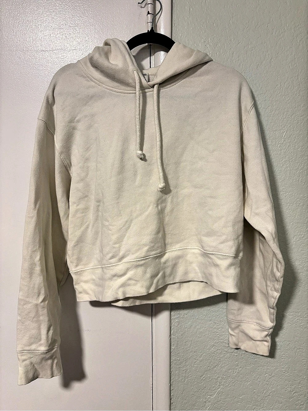 Aritzia Wilfred Cream Hoodie Size Medium Like New